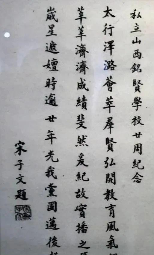 t6AT1wgKyrnHi9Hk.jpg
